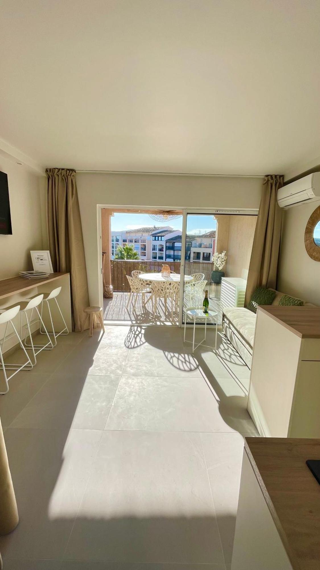 Proche St Tropez Refait A Neuf Bord De Plage Et Piscine Cogolin Exterior photo