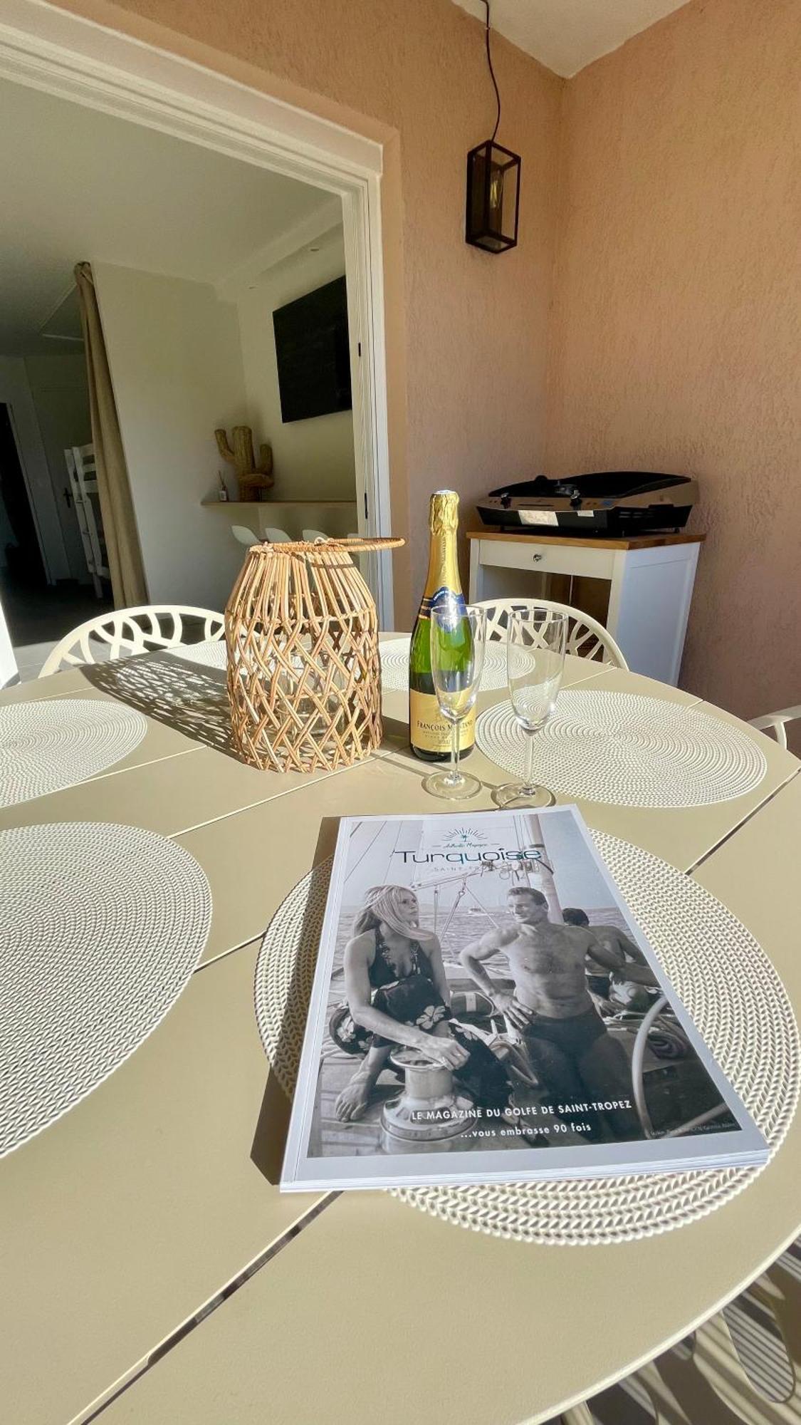 Proche St Tropez Refait A Neuf Bord De Plage Et Piscine Cogolin Exterior photo